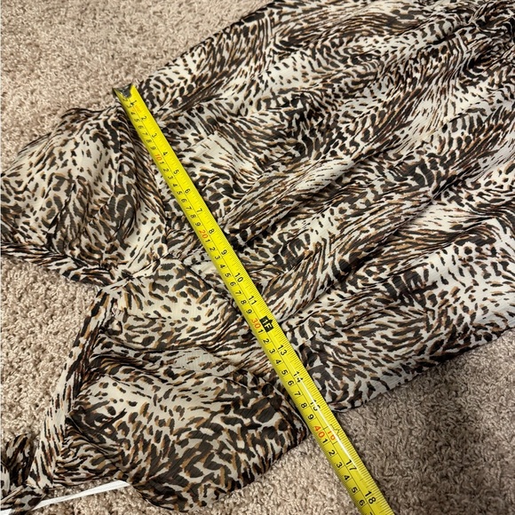 EXPRESS Woman’s Animal Print Maxi Dress Size Medium Flowing Brown and Cream - Picture 10 of 12